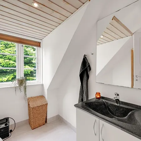 Large With Large Outdoor Wilderness Bath And Activity Room, Only 500 Meters From Stauning Harbor