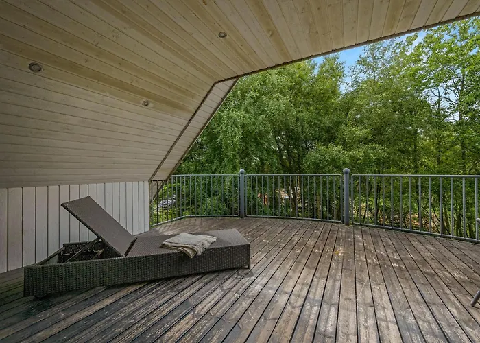 Large With Large Outdoor Wilderness Bath And Activity Room, Only 500 Meters From Stauning Harbor Σπίτι διακοπών